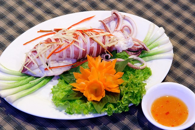 Mực hấp
