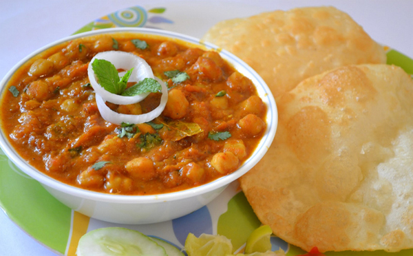 Cà ri Chole bhature