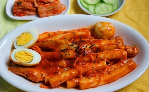 Tokbokki (bánh gạo)