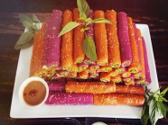 Hấp dẫn với phở cuốn bảy màu ở Sài Gòn 1