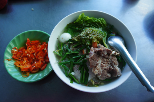 Hủ tiếu xương