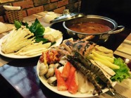 Lẩu hải sản Nguyễn Chí Thanh