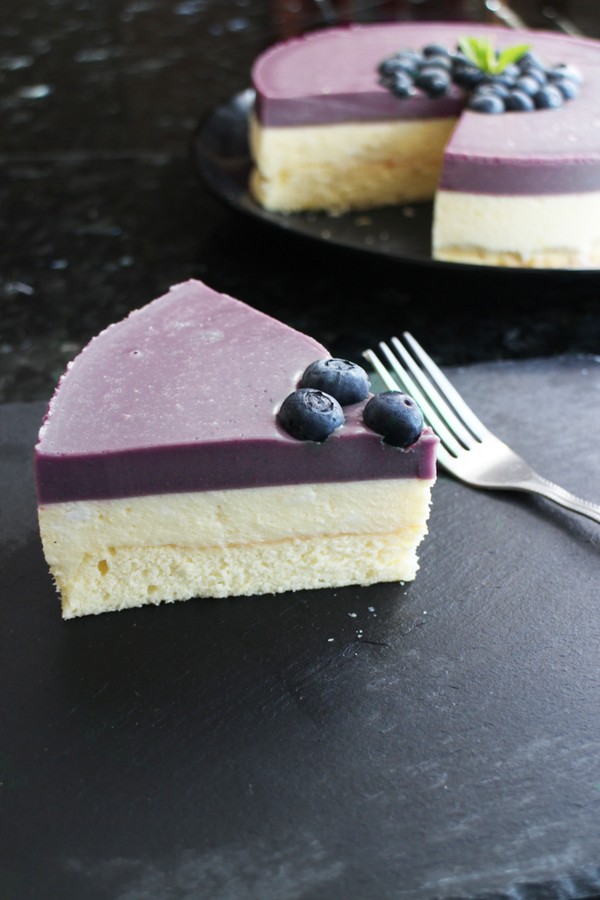 Blueberry Lemon Mousse Cake