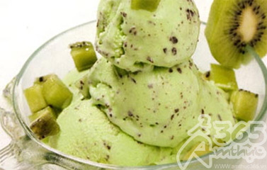 Nắng lên trổ tài món kem bạc hà chocolate ngon mát