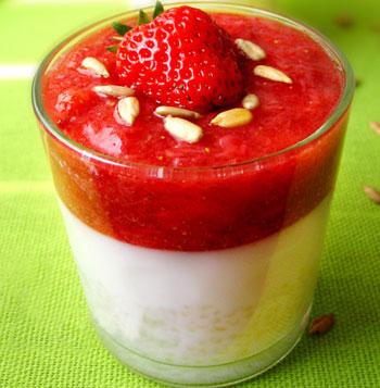 Cách làm thạch dâu tây sữa