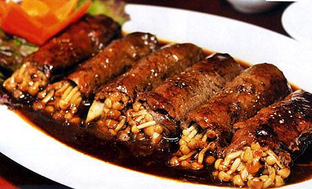Bò Cuốn Nấm Kim Châm