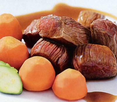 Bò Sốt Rượu Vang - Món Ngon Pháp