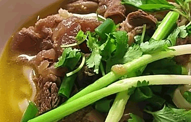 Phở bò xốt vang ngon tuyệt cho hè này