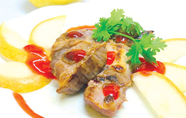 Thịt lợn nướng xốt trái Lê