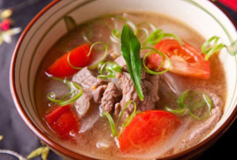 Đậm đà Canh thịt bò cà chua