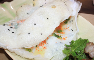 Bánh đập thịt nướng thơm ngon