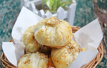 Lạ miệng với bánh bao nướng