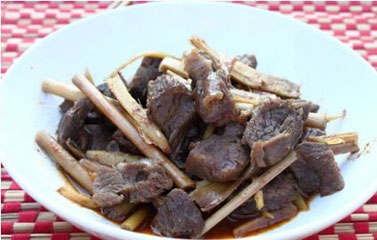 Bắp bò kho khô