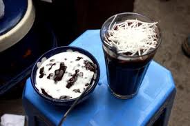 Nấu chè đỗ đen nóng