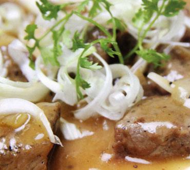 Bò nấu bia mềm thơm, hấp dẫn