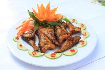 Cá đuối nướng ớt giòn cay lạ miệng 