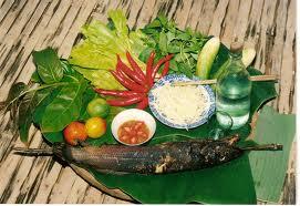 Dân dã Cá lóc nướng ống tre 