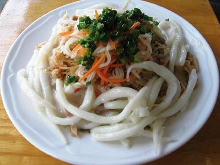 Cách làm bánh tằm mì chay ngon 