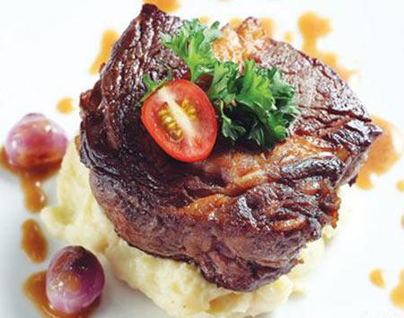 Cách làm món bò nướng xốt hành tím