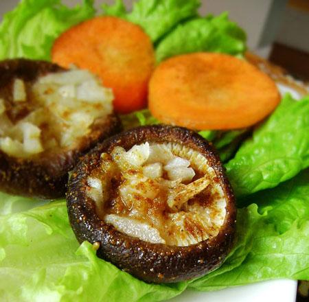 Cách làm món nấm hương nướng thịt gà