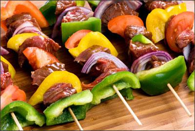 Cách sử dụng que xiên khi nướng