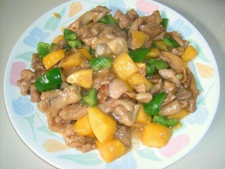 Chế biến món thịt gà xào xoài