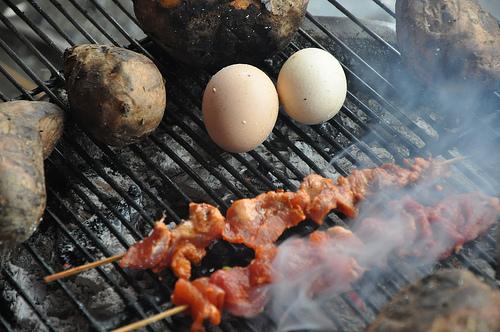 Khám phá món trứng nướng Việt Trì