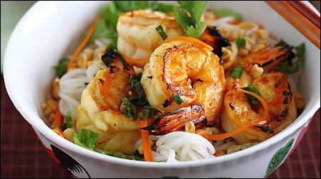Làm món bún tôm thịt nướng cho bữa sáng nào!