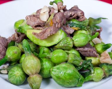 Ngọt giòn Bí ngô non xào thịt bò