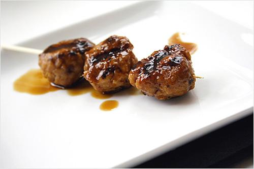 Thịt gà viên nướng món ngon ngày lạnh