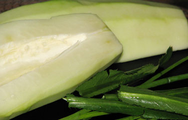 Làm đẹp vòng 1 với đu đủ
