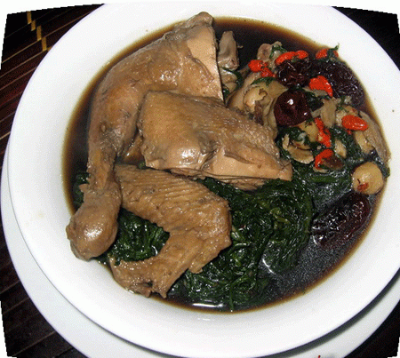 Ăn gì để "nở ngực"?
