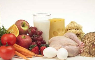 Dấu hiệu thừa vitamin bà bầu cần quan tâm