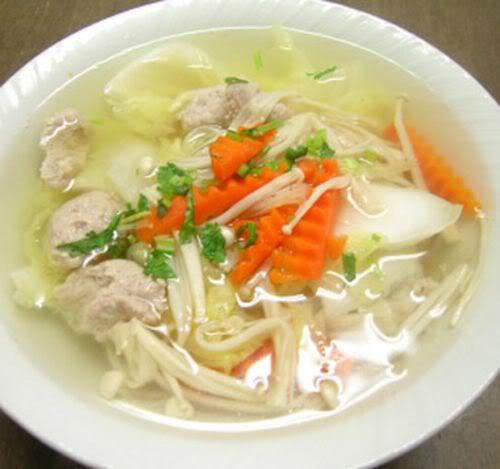 2 món canh giúp mẹ bầu tránh tăng cân - 1
