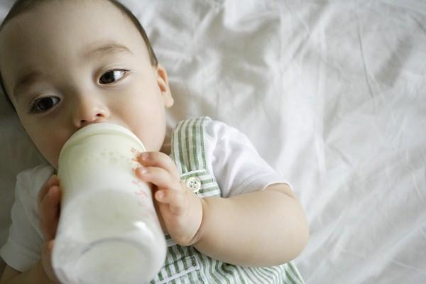 Chế độ ăn khoa học nhất cho trẻ qua các giai đoạn 1