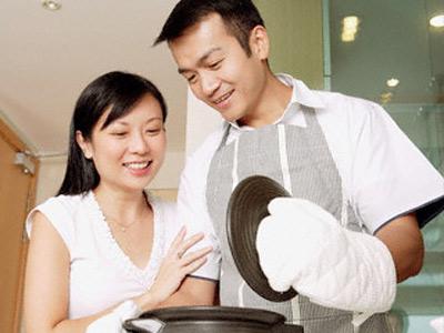 Bà bầu thận trọng khi lau chùi với chất tẩy rửa